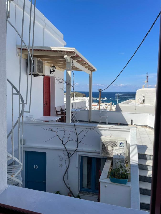 Burgos Barrio Hotel Naxos City ภายนอก รูปภาพ