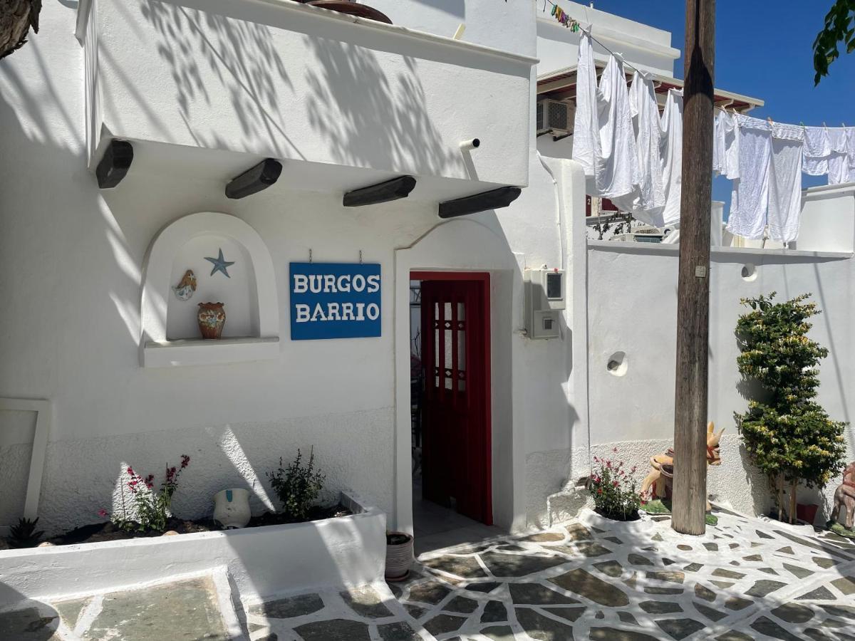 Burgos Barrio Hotel Naxos City ภายนอก รูปภาพ